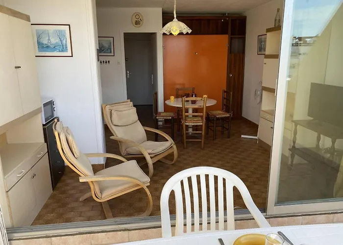 4 Personnes Cap D'agde Naturisme Cn060-028 * Agde