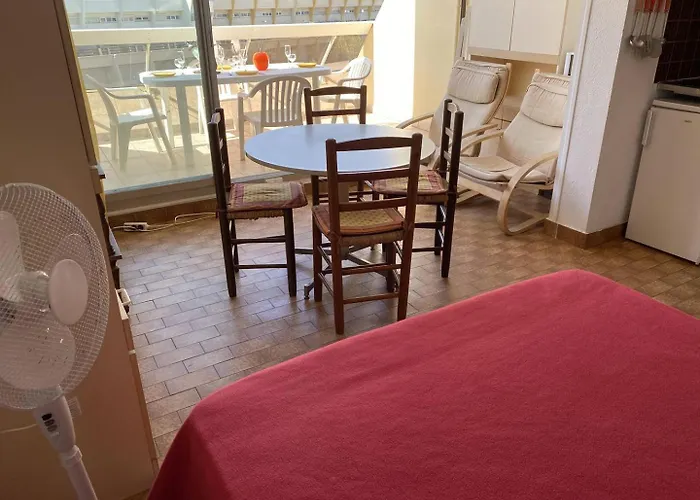 4 Personnes Cap D'agde Naturisme Cn060-028 *