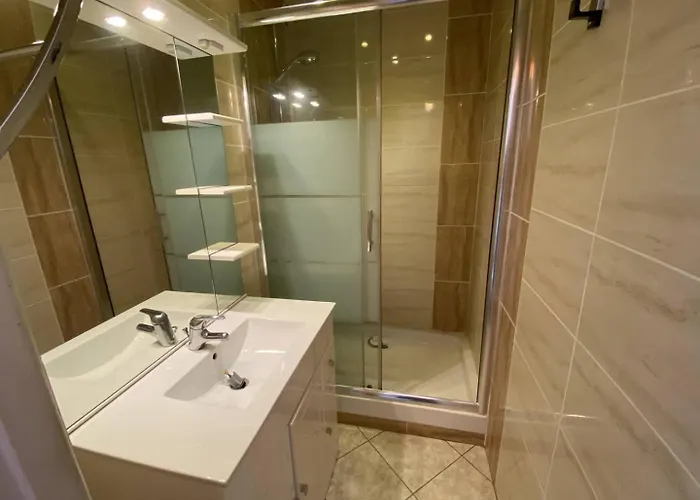 아파트 4 Personnes Cap D'agde Naturisme Cn060-028 아그